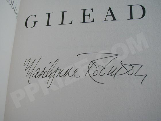 Autograph: Signature of Marilynne Robinson.