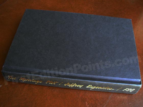 Picture of the first edition Farrar, Straus and Giroux boards for The Marriage Plot. 